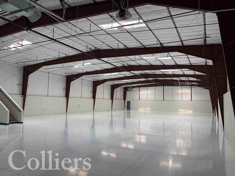 8515 E Cash Ln, Nampa, ID à louer - Photo du bâtiment - Image 2 de 6
