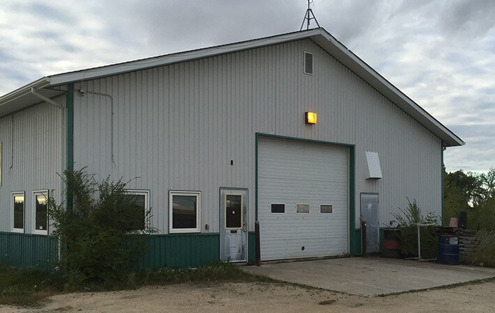 101 North Service Rd, Rosser, MB for sale - Primary Photo - Image 1 of 6
