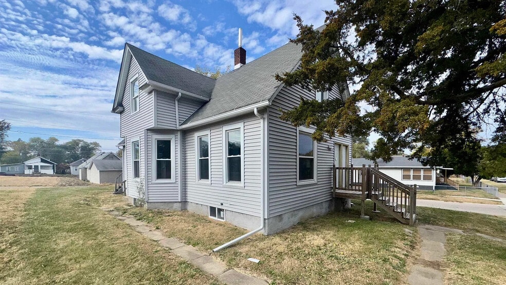 1600 9th St, Rock Island, IL for sale - Building Photo - Image 1 of 16