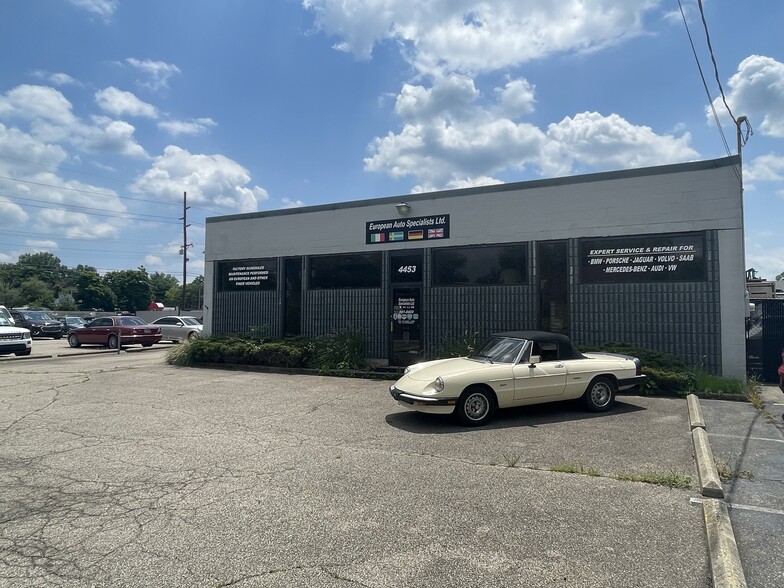 4453 Sycamore Rd, Cincinnati, OH for lease - Building Photo - Image 2 of 4