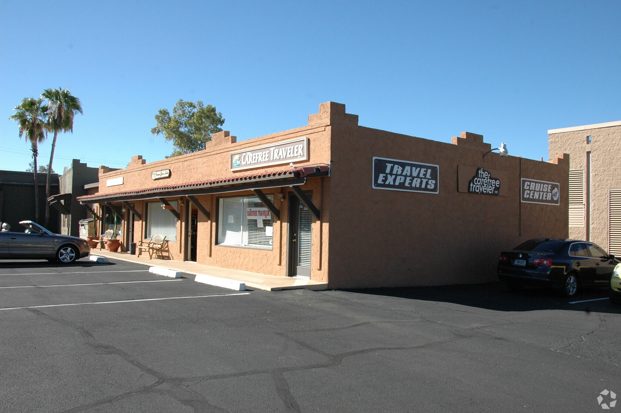 7171 E Cave Creek Rd, Carefree, AZ à louer Photo du bâtiment- Image 1 de 6