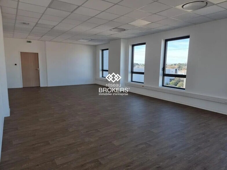 Office in Montpellier for lease - Interior Photo - Image 3 of 4