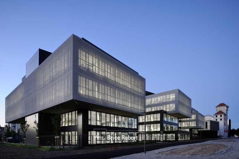 Flex in Villeurbanne for lease - Building Photo - Image 1 of 18