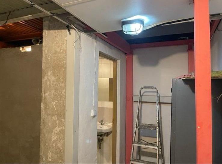 Commerce de détail dans Córdoba, Córdoba à louer - Photo du bâtiment - Image 3 de 6