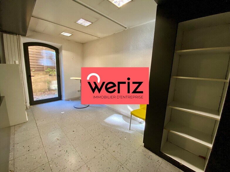 174 Rue Consolat, Marseille à louer - Photo du bâtiment - Image 3 de 11