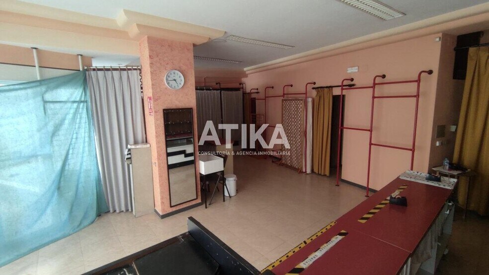 Commerce de détail dans Ontinyent à vendre - Photo du bâtiment - Image 3 de 6