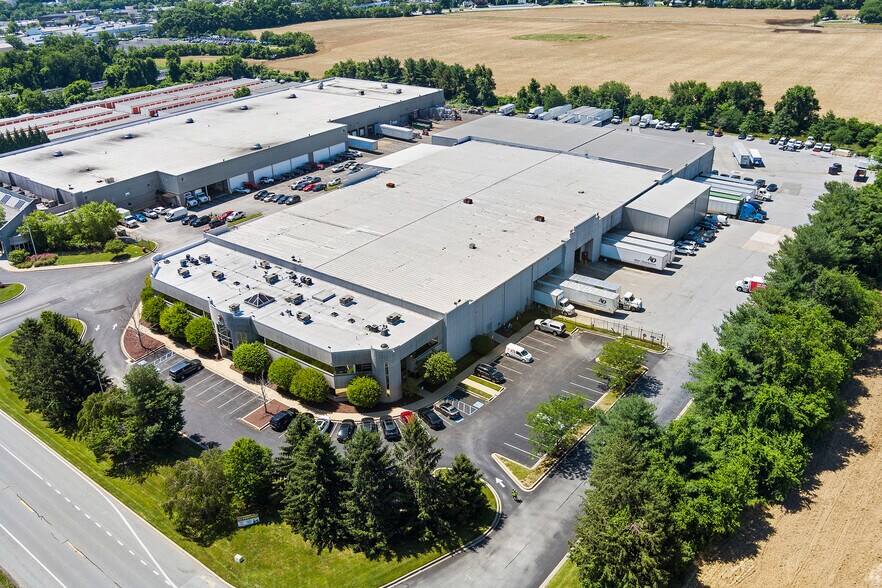 399 Churchmans Rd, New Castle, DE for lease - Building Photo - Image 2 of 6