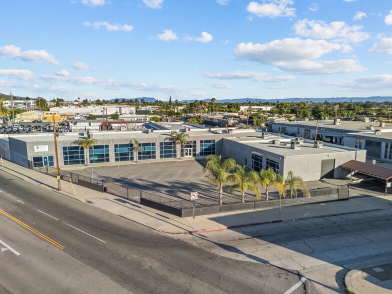 11487 San Fernando Rd, San Fernando, CA for sale - Building Photo - Image 1 of 5