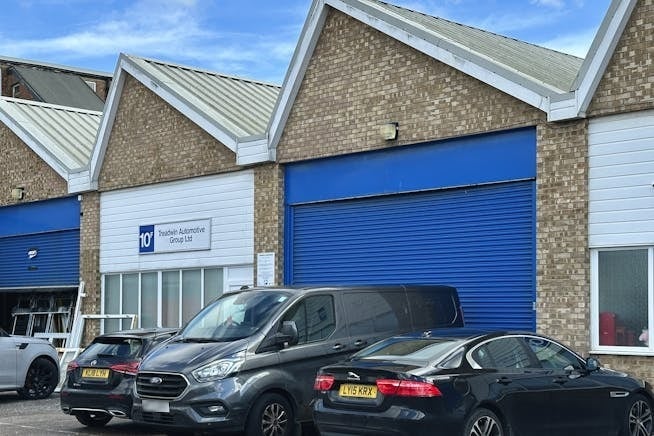 Leagrave Rd, Luton for lease - Building Photo - Image 2 of 2