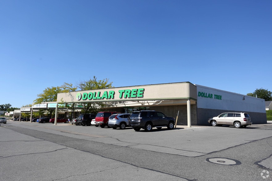 332-354 N Main St, Kaysville, UT for lease - Primary Photo - Image 1 of 10