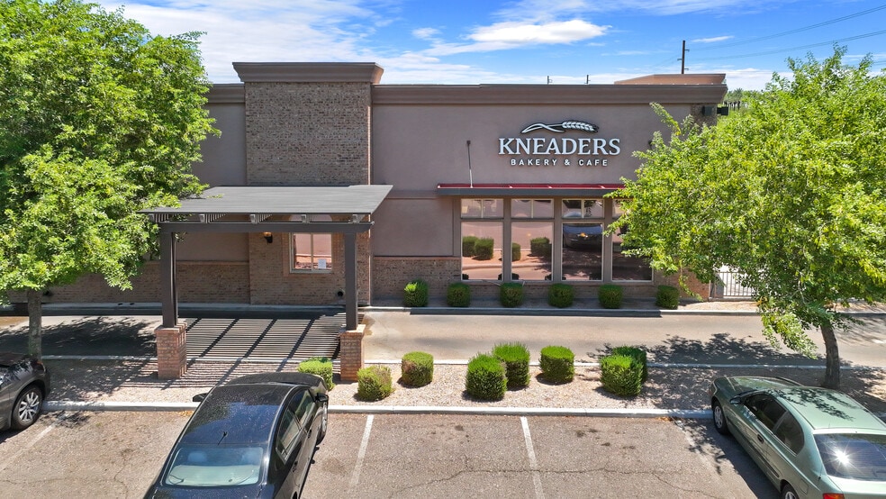 2030 E Elliot Rd, Tempe, AZ for sale - Building Photo - Image 3 of 11