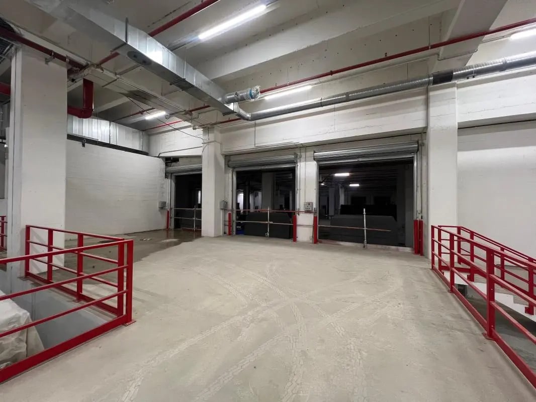 Industriel dans Paris à louer Photo du bâtiment- Image 1 de 1