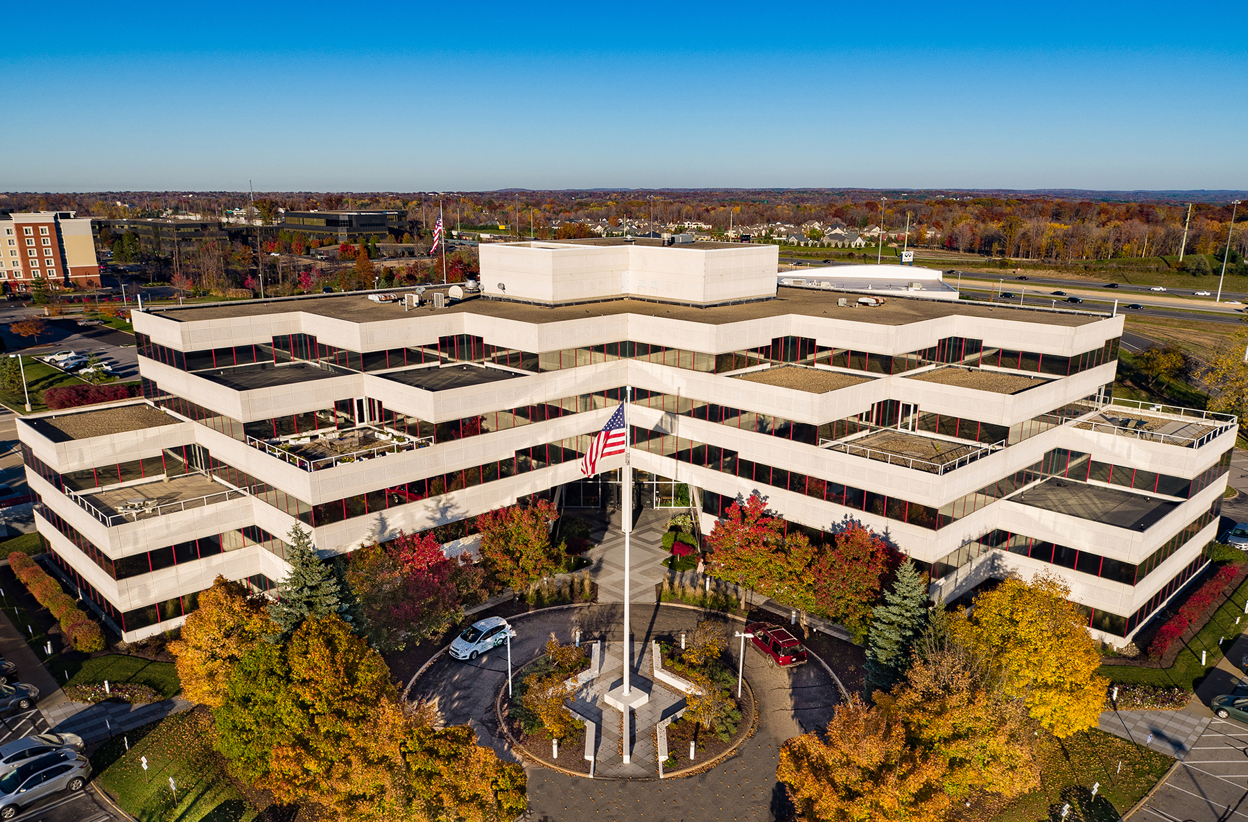 3401 Enterprise Pky, Beachwood, OH for sale Building Photo- Image 1 of 46