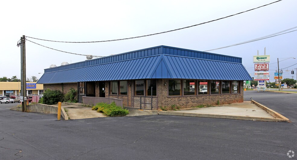1600 W Jefferson St, Quincy, FL à louer - Photo principale - Image 2 de 5