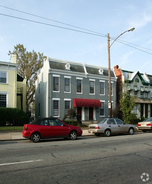2405-2407 W Main St, Richmond, VA for lease - Building Photo - Image 2 of 4