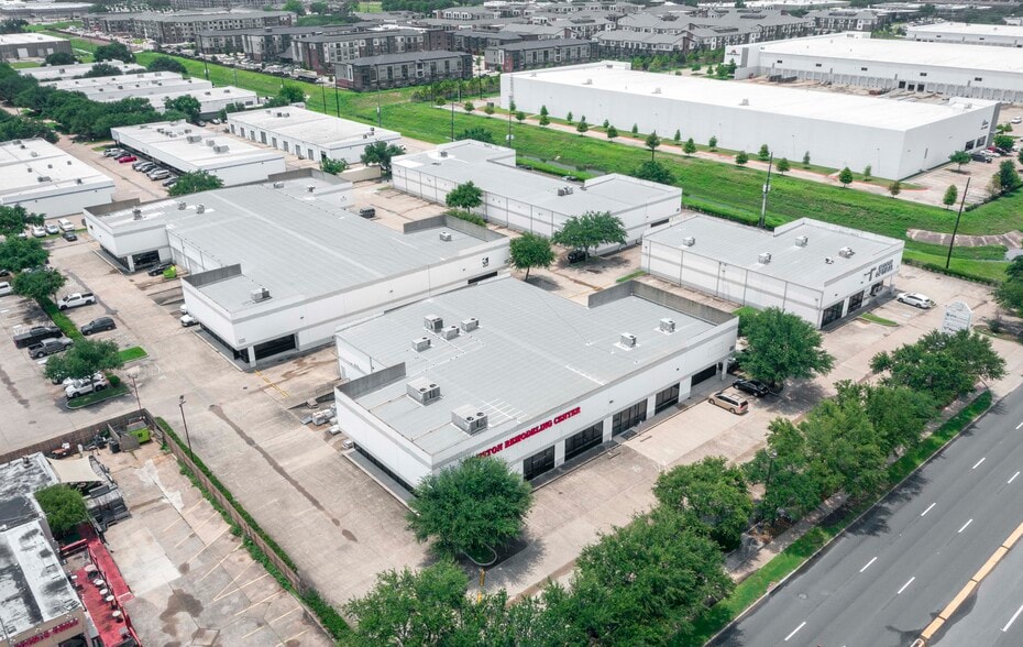 12838 Murphy Rd, Stafford, TX for sale - Aerial - Image 2 of 31