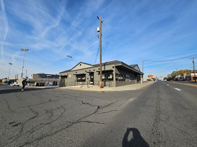 1009 N Washington St, Spokane, WA à louer - Photo du bâtiment - Image 3 de 3