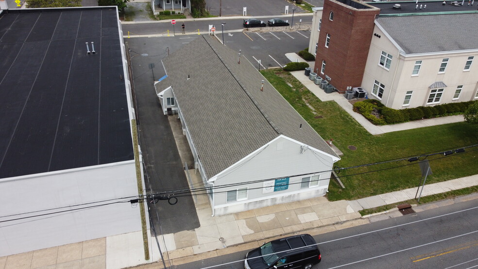 717 Shore Rd, Somers Point, NJ for sale - Building Photo - Image 2 of 30
