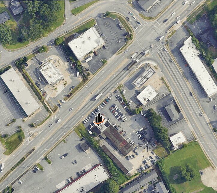 5506 Buford Hwy, Norcross, GA à vendre Photo du bâtiment- Image 1 de 1