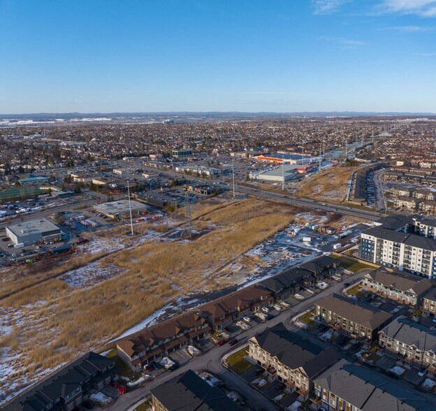 2150 Tenth Line Rd, Orleans, ON à vendre - Photo du bâtiment - Image 2 de 2