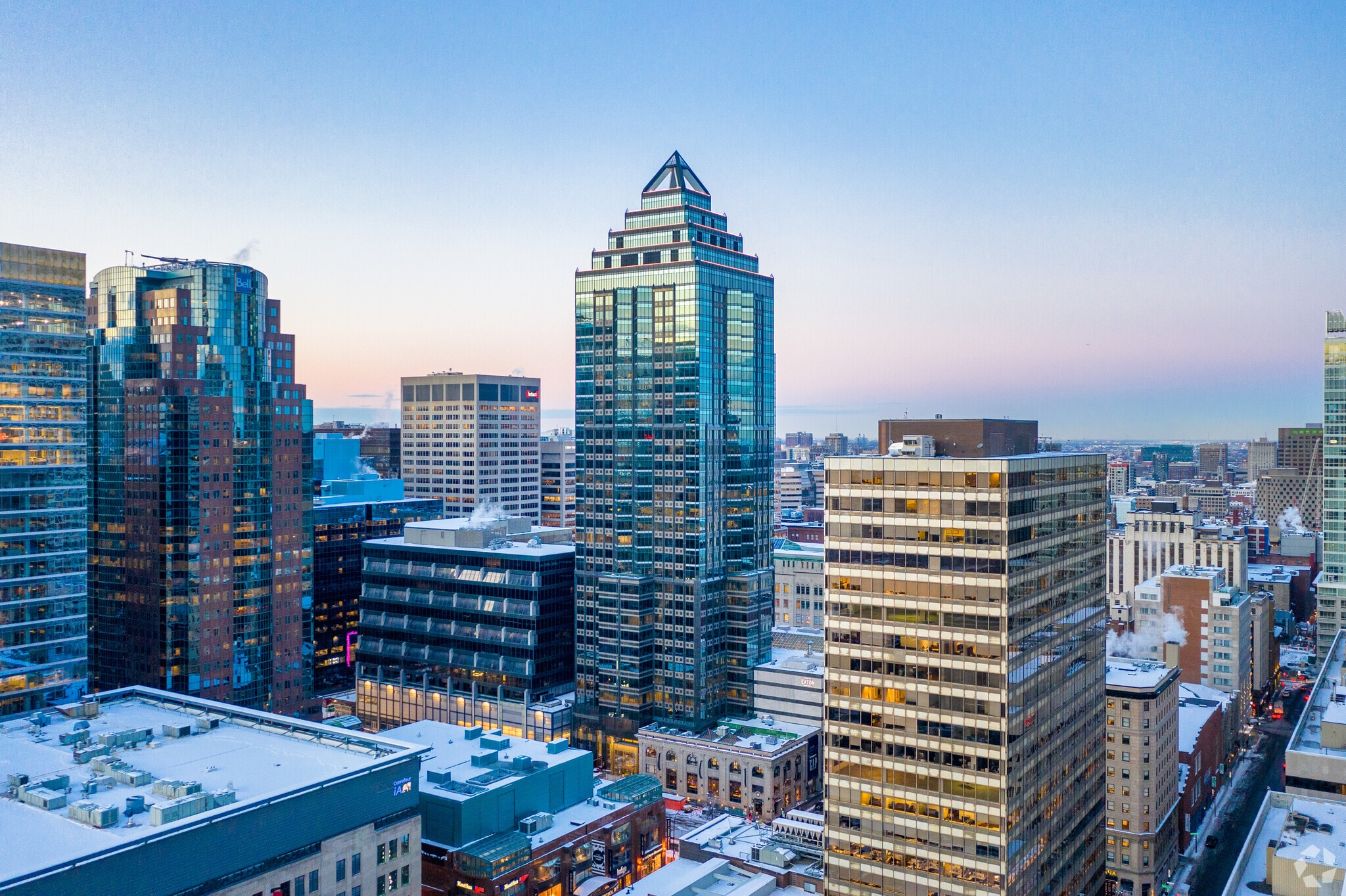 1501 Av McGill College, Montréal, QC for lease Primary Photo- Image 1 of 6