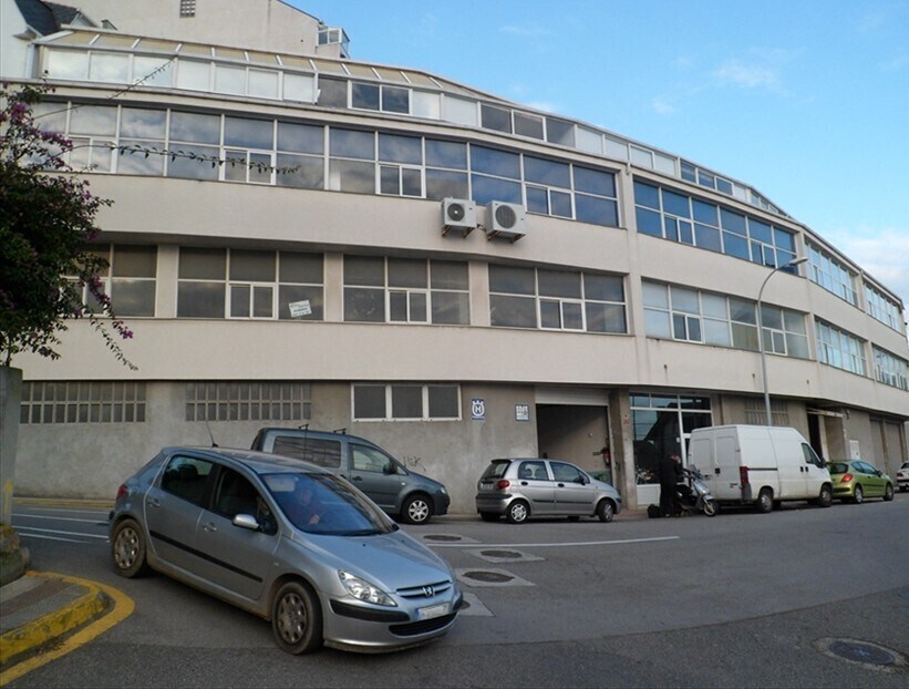 Rúa Celso Emilio Ferreiro, Burela, Lugo for sale Building Photo- Image 1 of 4