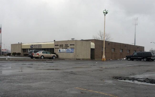More details for 10254 Gratiot Ave, Detroit, MI - Office/Retail for Lease