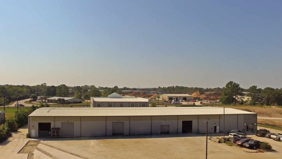 9730 Windfern Rd, Houston, TX for sale - Building Photo - Image 2 of 7