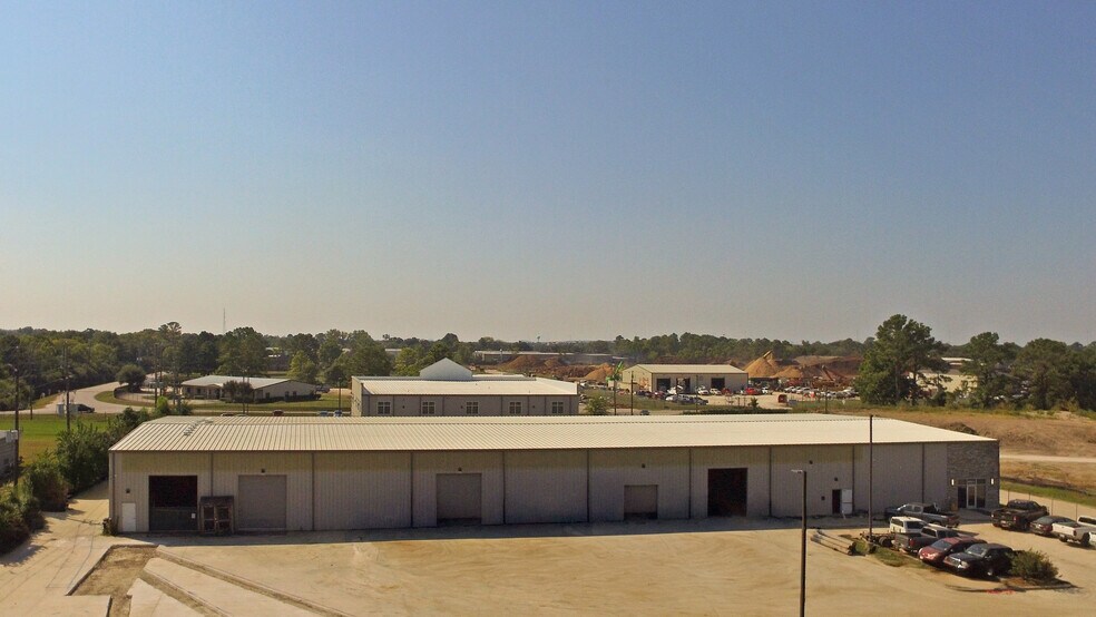 9730 Windfern Rd, Houston, TX à vendre - Photo du bâtiment - Image 2 de 7