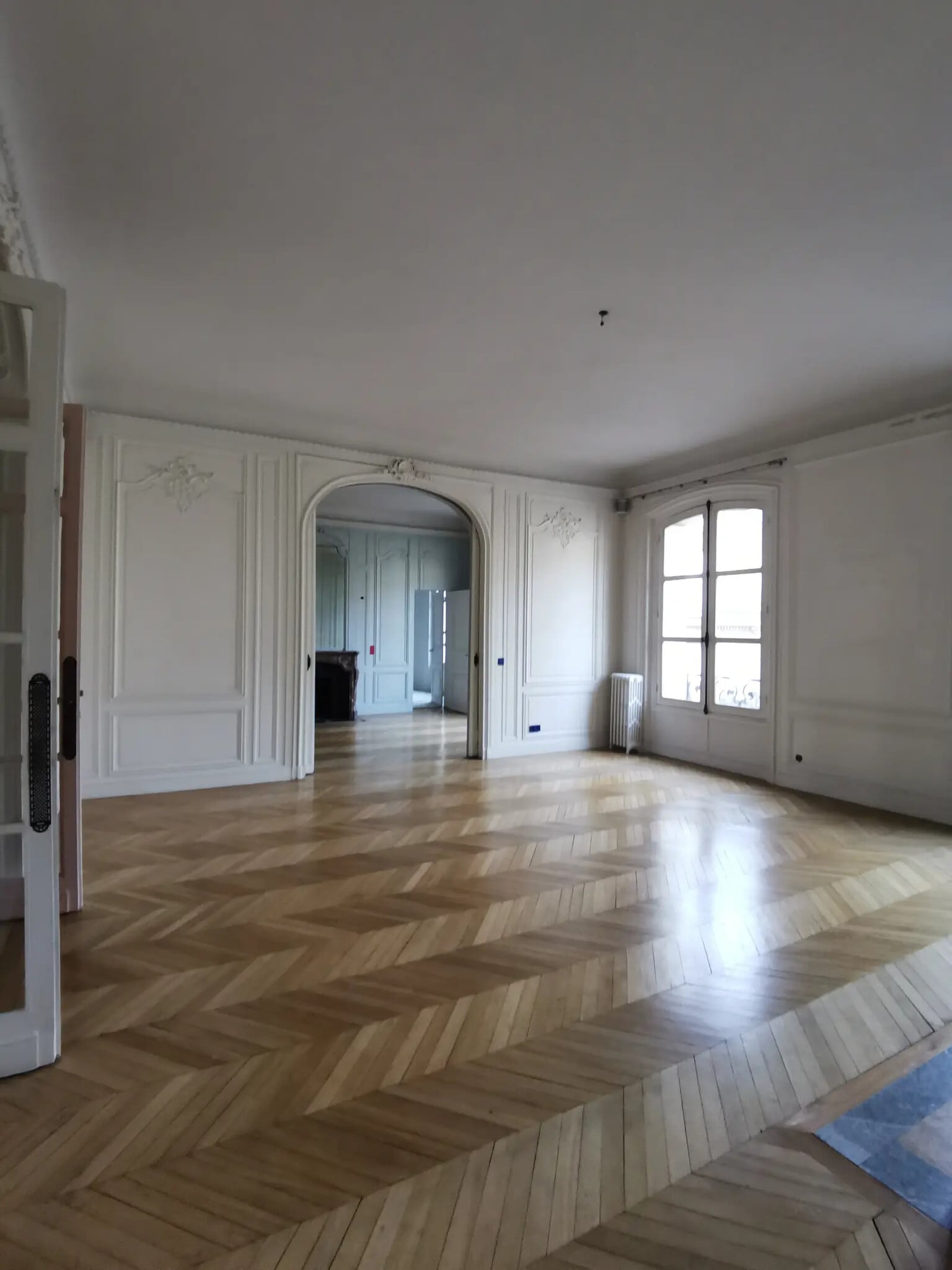 119 Rue De Lille, Paris for lease Interior Photo- Image 1 of 9