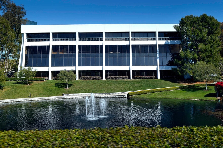 4340 Von Karman Ave, Newport Beach, CA for sale - Building Photo - Image 1 of 10