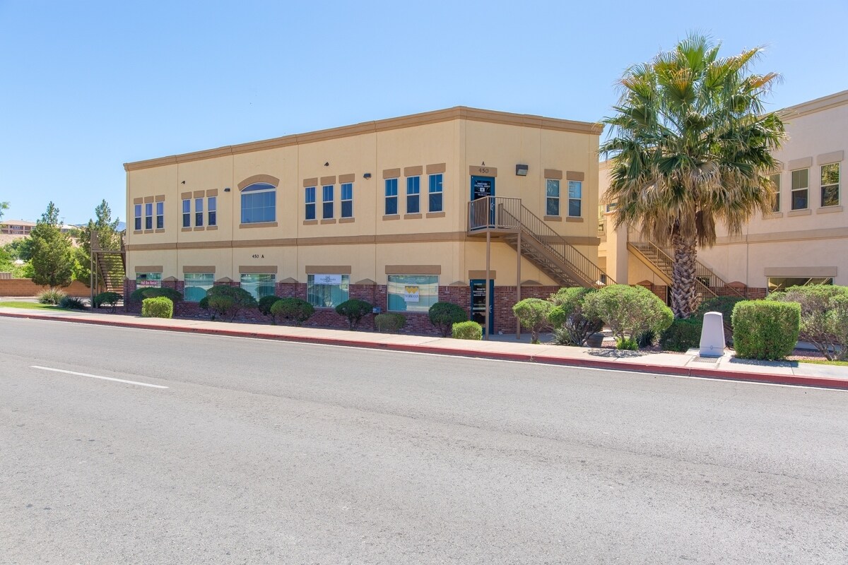 450 Hillside Dr, Mesquite, NV for lease Primary Photo- Image 1 of 11