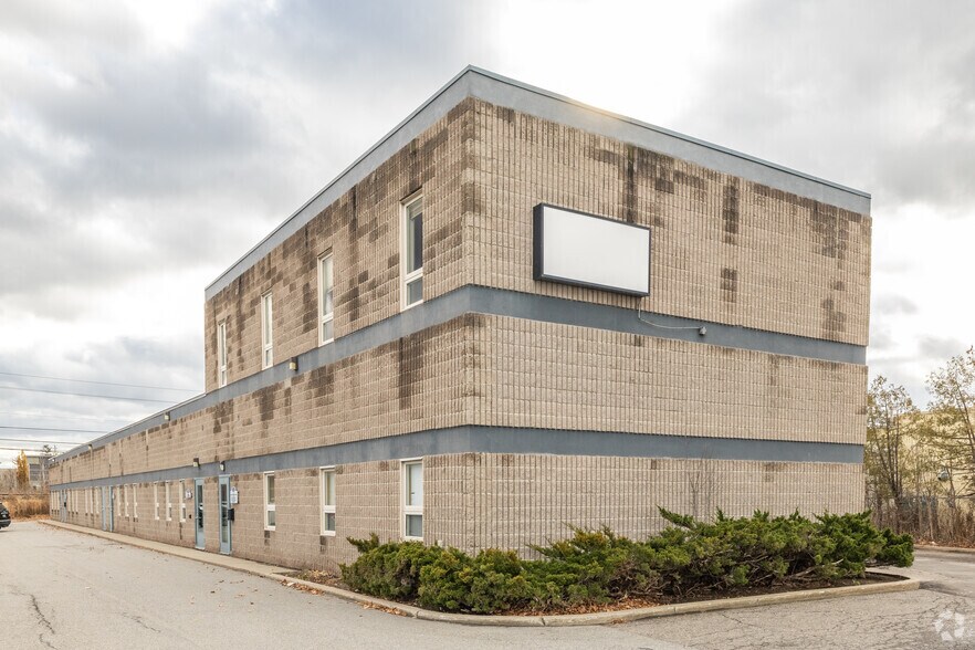 159 Colonnade Rd, Nepean, ON for sale - Primary Photo - Image 1 of 1