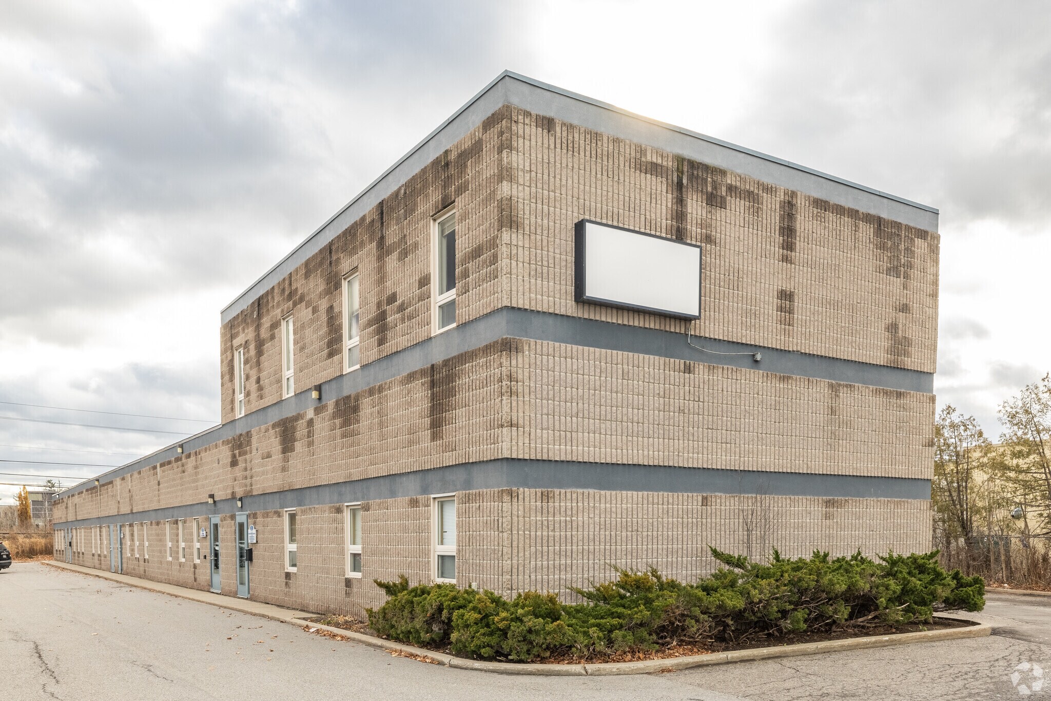 159 Colonnade Rd, Nepean, ON à vendre Photo principale- Image 1 de 1