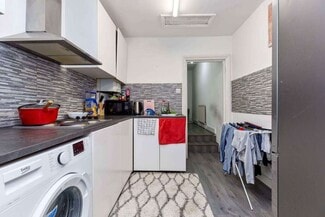 Plus de détails pour 337 Brighton Rd, South Croydon - Commerce de détail à vendre