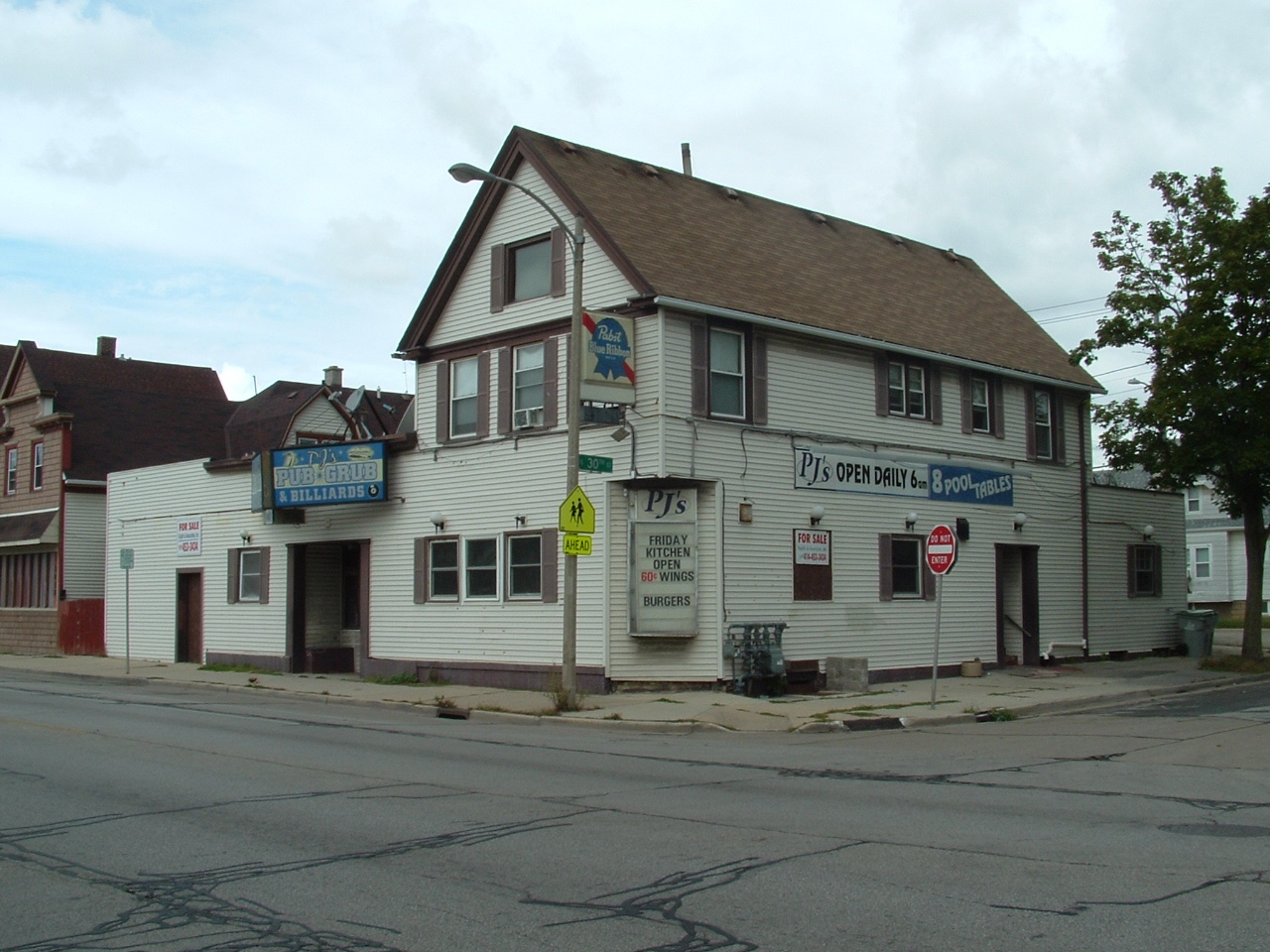 3000 W Lincoln Ave, Milwaukee, WI for sale Building Photo- Image 1 of 1