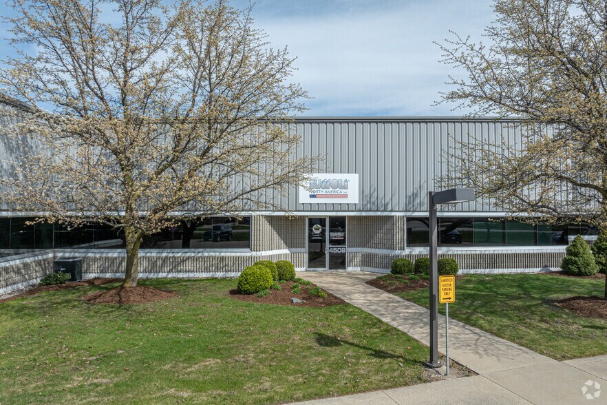 4498-4518 128th Ave, Holland, MI à vendre - Photo du bâtiment - Image 3 de 6