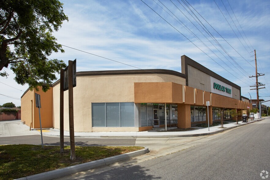 2189-2191 N Lakewood Blvd, Long Beach, CA à vendre - Photo du bâtiment - Image 2 de 4