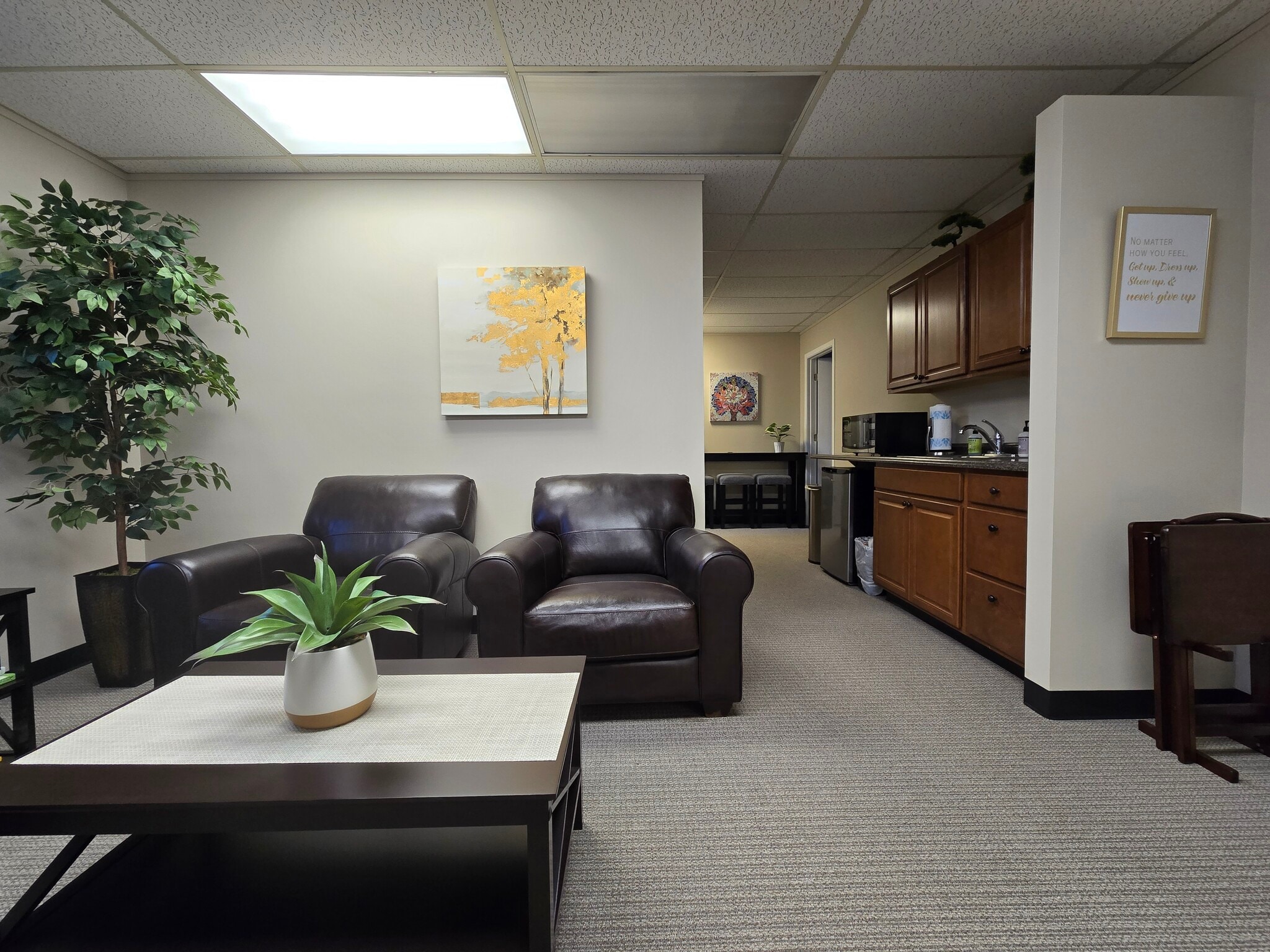 210-230 Collingwood Dr, Ann Arbor, MI for lease Interior Photo- Image 1 of 5
