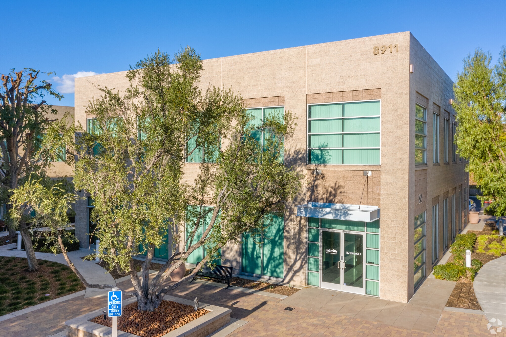 8911 Research Dr, Irvine, CA for lease Primary Photo- Image 1 of 29