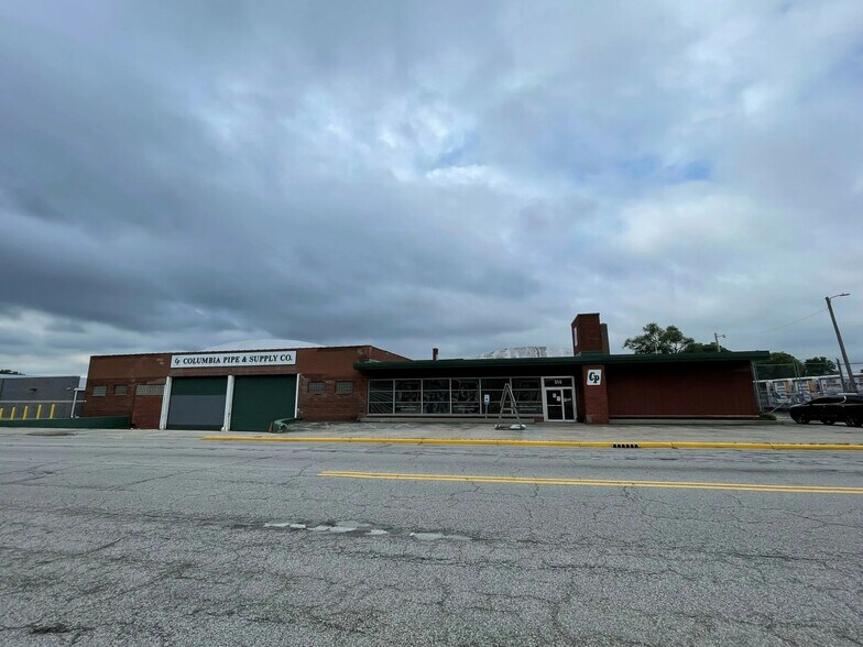 850 165th St, Hammond, IN à louer - Photo du bâtiment - Image 2 de 15