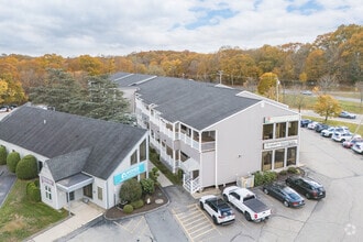 1050 Main St, East Greenwich, RI - AERIAL  map view