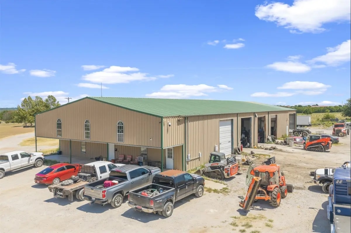 10814 Ace Ln, Marietta, OK for sale Primary Photo- Image 1 of 6