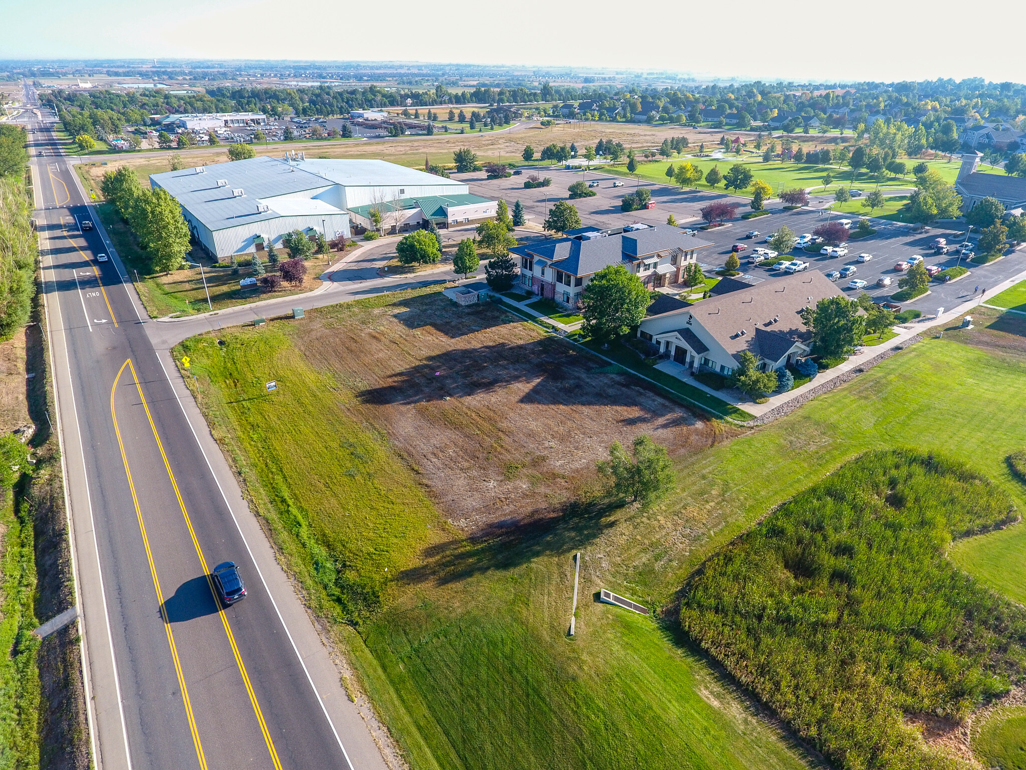 8000 S County Road 5, Windsor, CO à louer Photo du b timent- Image 1 de 2