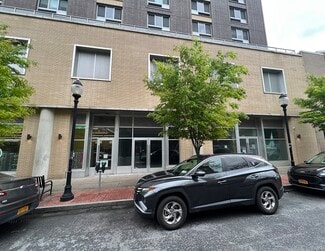 Plus de détails pour 203 Gramatan Ave, Mount Vernon, NY - Commerce de détail à louer