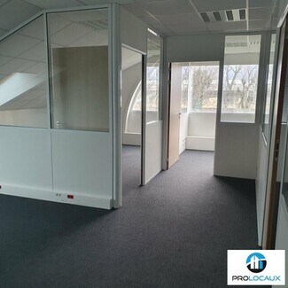 Plus de détails pour Bureau à louer