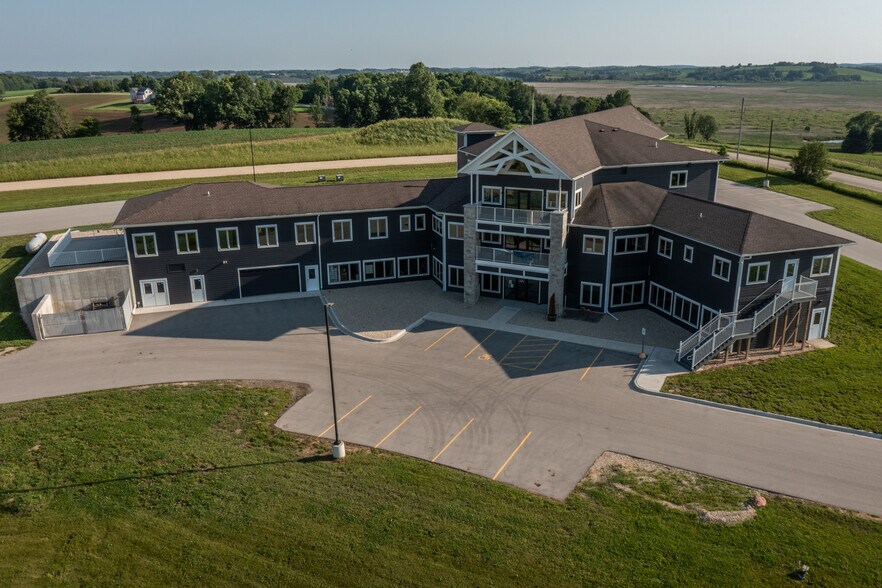 N9450 Mohawk Rd, Theresa, WI à vendre - Photo du bâtiment - Image 3 de 25