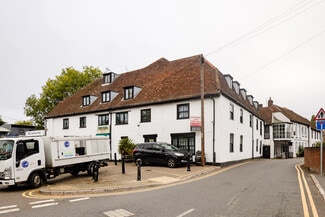 Plus de détails pour 12 Oxford Rd, Uxbridge - Commerce de détail à louer