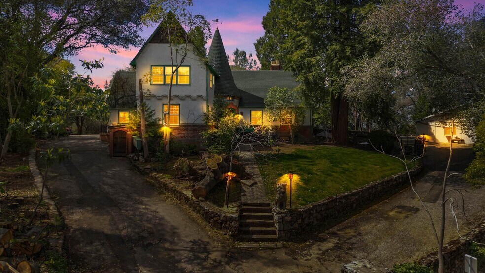 153 Kenmass Ave, Auburn, CA à vendre - Photo du bâtiment - Image 3 de 9