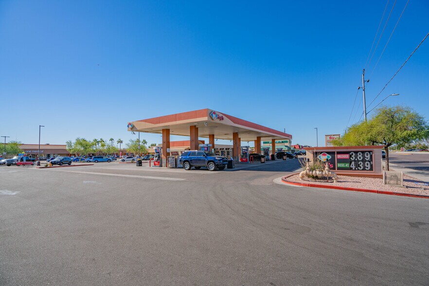 4315-4357 W Bell Rd, Glendale, AZ à louer - Photo du bâtiment - Image 2 de 6